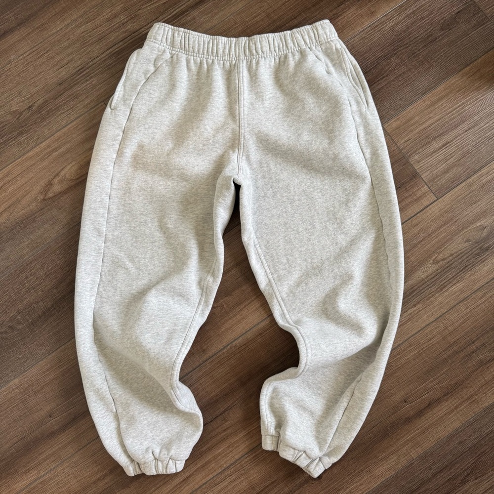 Lululemon sweatpants (Shrunk)